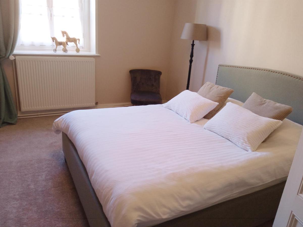 Au Pied Du Beffroi Apartment Arras Exterior photo